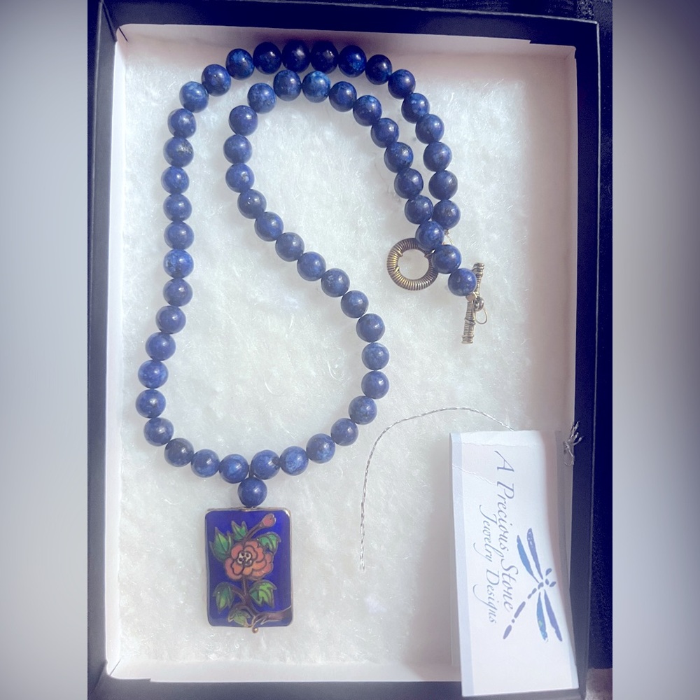 Cloisonné enamel and lapis lazuli Victorian style necklace